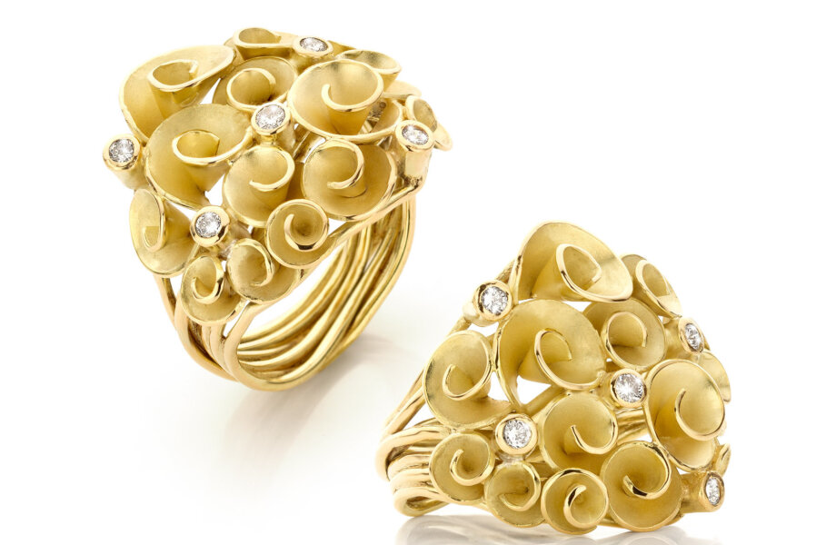 Gouden cocktailring Nicoline van Boven