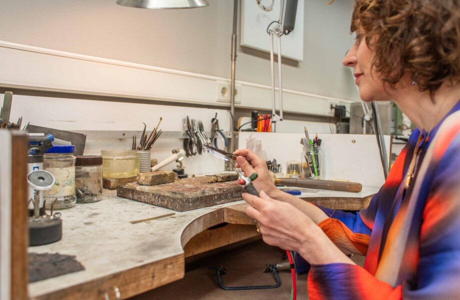 Nicoline van Boven, juweelontwerpster