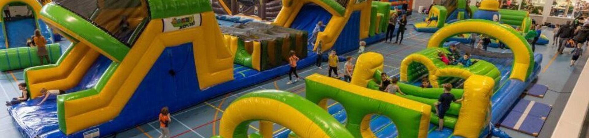 Springkussens in sporthal