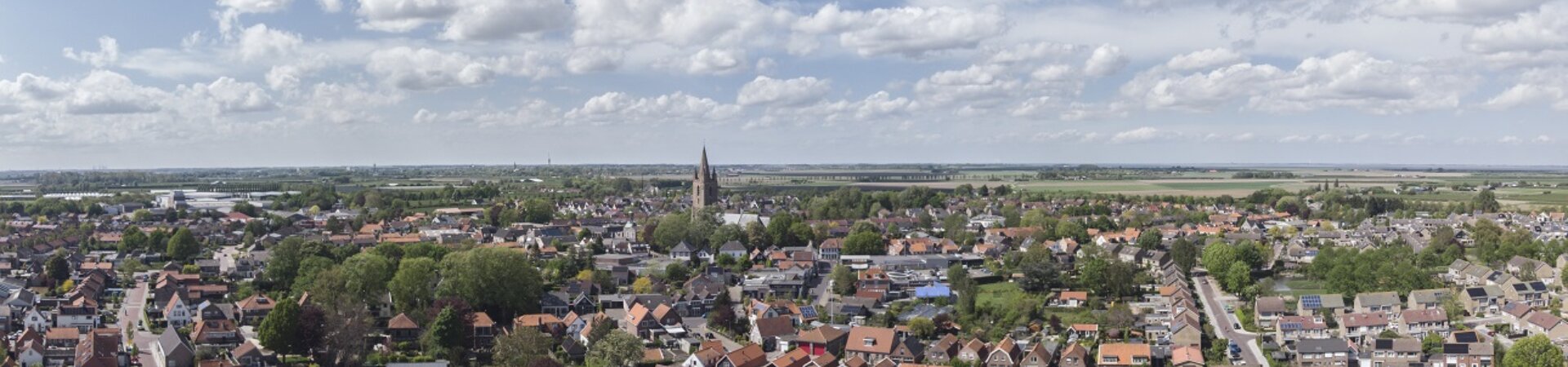 Luftaufnahme des Dorfes Kapelle