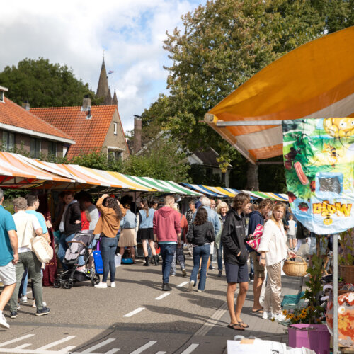 Braderie tijdens Kapelse Dag