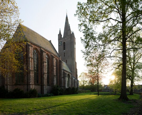 Nederland Hervormde Kerk op het Dorpsplein in Kapelle