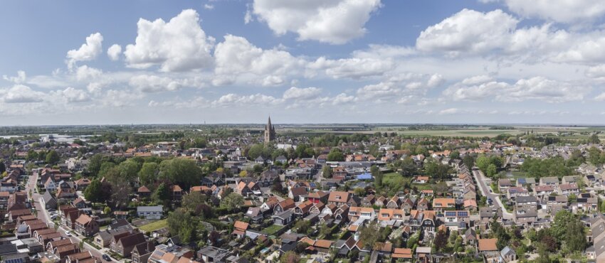 Luchtfoto van het dorp Kapelle